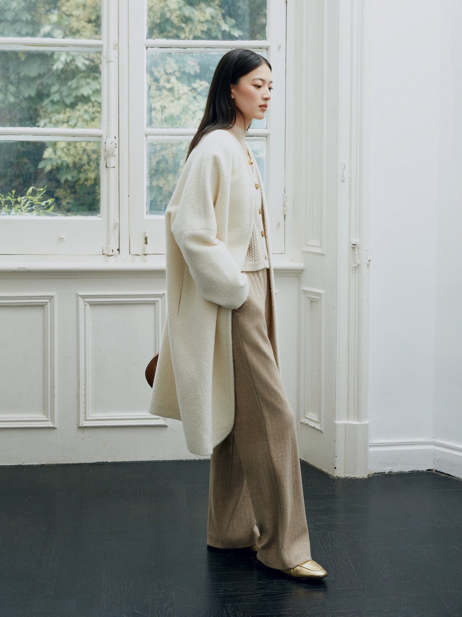 Yaming Sheep Wool Coat Jacket | White