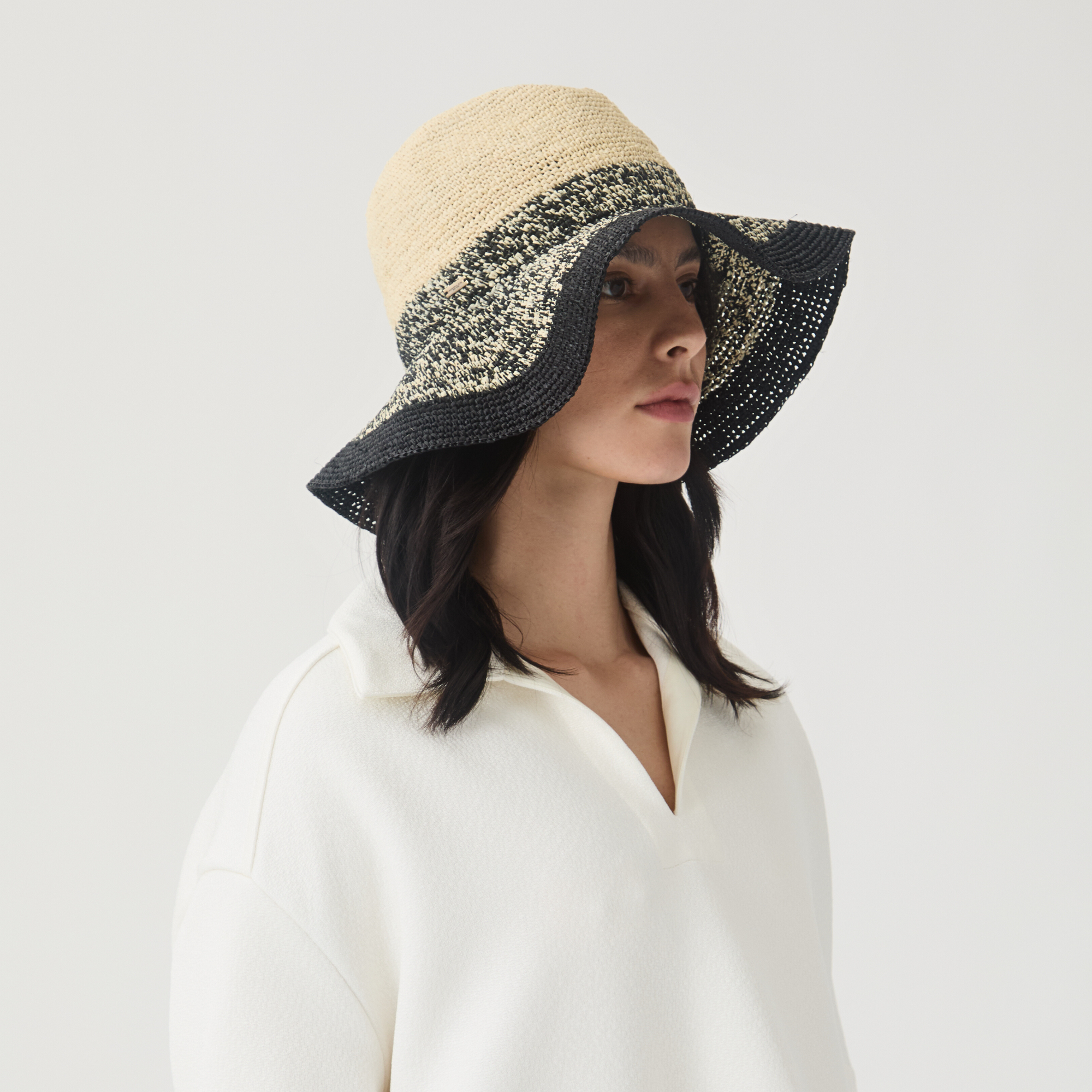 Lourdes Fedora | Ivory/Black