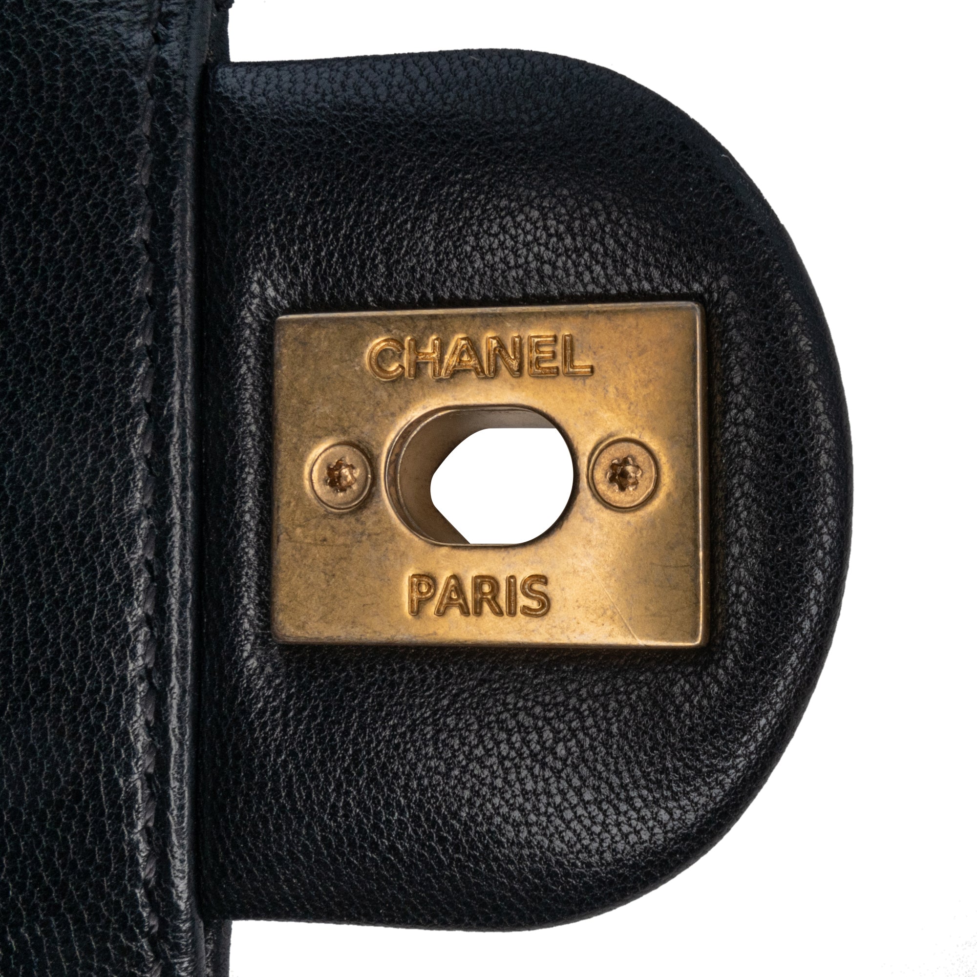 Chanel | Pre-Owned Small Lambskin Chic Pearls Flap | Black