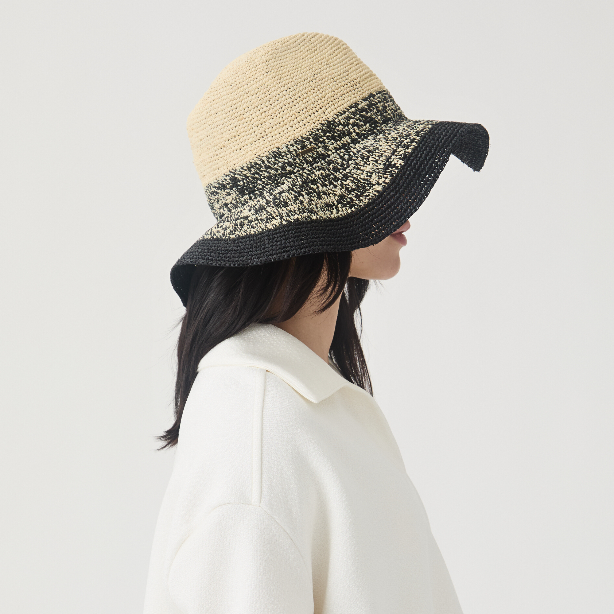 Lourdes Fedora | Ivory/Black