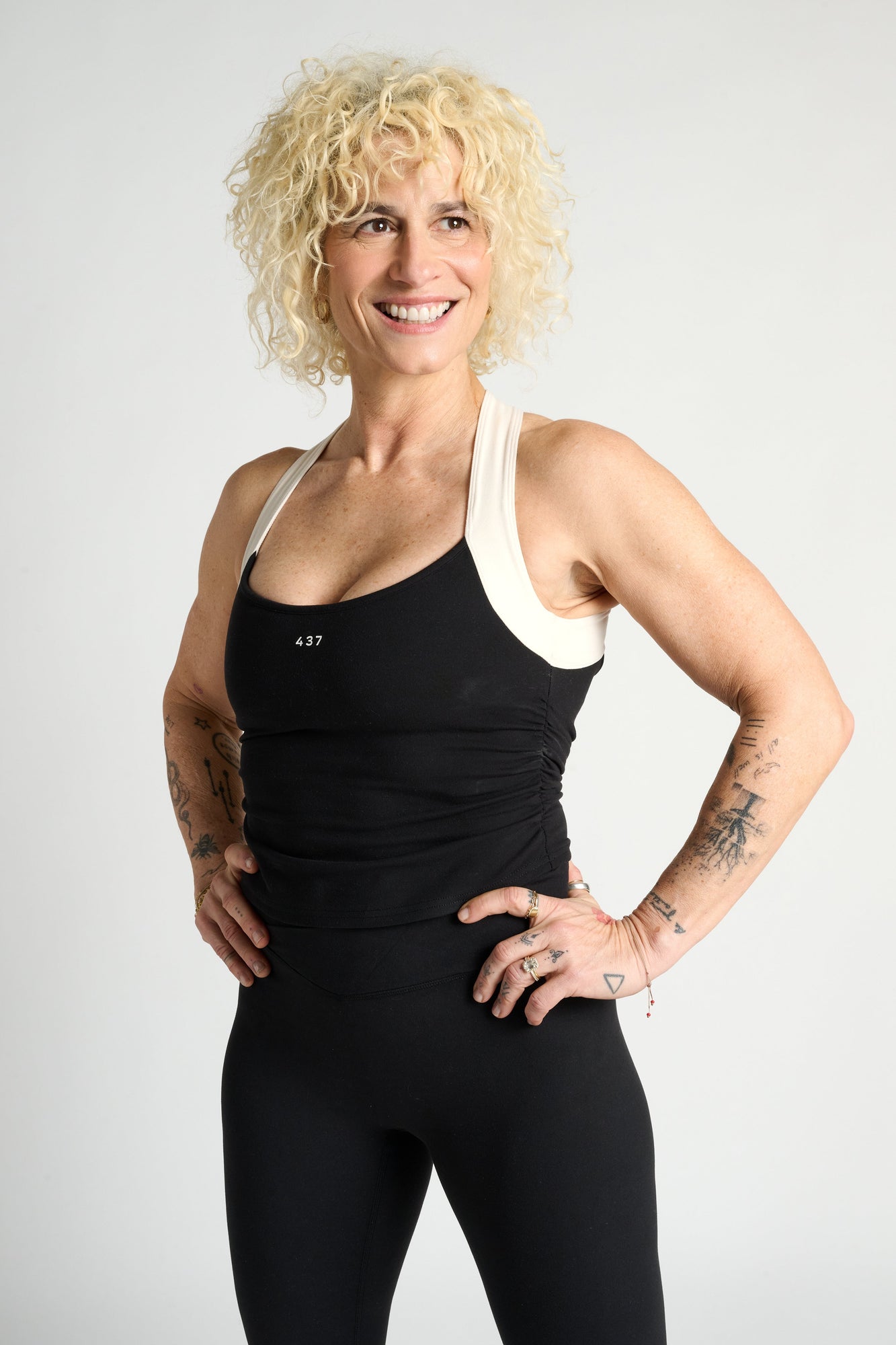 437 | The Sculpt Tank | Black And Creme