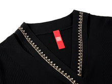 Wool Fit Long-Sleeves V-Neck Sweater Top | Black