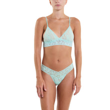 Signature Lace Low Rise Thong | Pistachio
