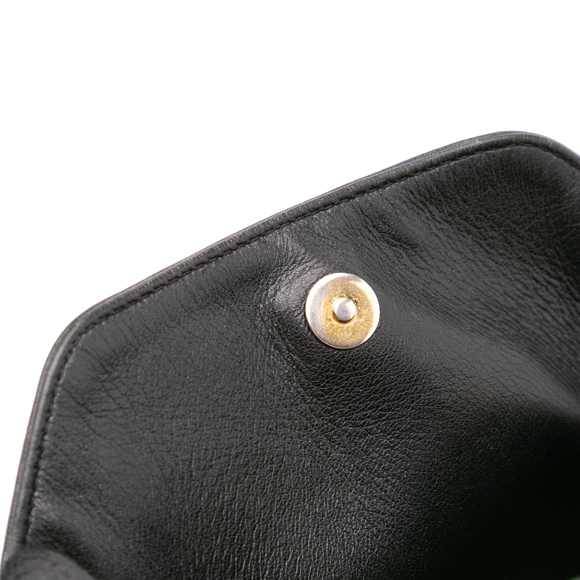 Chanel | Pre-Owned Quilted Chevron Lambskin Handle with Chic Bucket Bag | Black