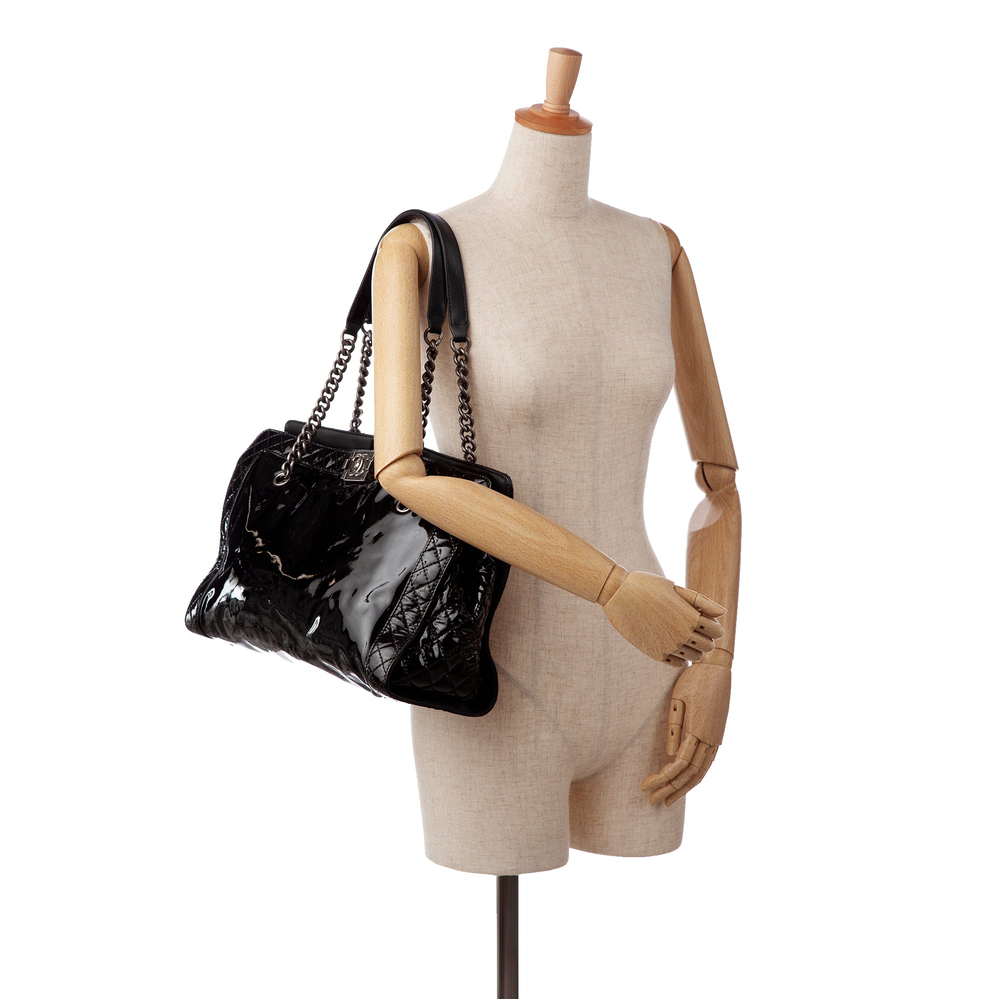 Chanel Pre-Owned Patent Boy Reverso Shopping Tote | Women | Black