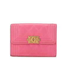 Chanel | Pre-Owned Lambskin Boy Flap Compact Wallet | Pink