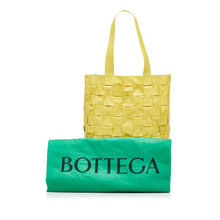 Bottega Veneta | Pre-Owned Nappa Maxi Intrecciato Cassette Tote | Yellow