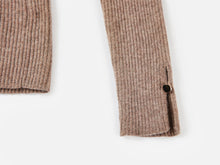 Slim-Cut Lapel Collar Knit Top | Camel