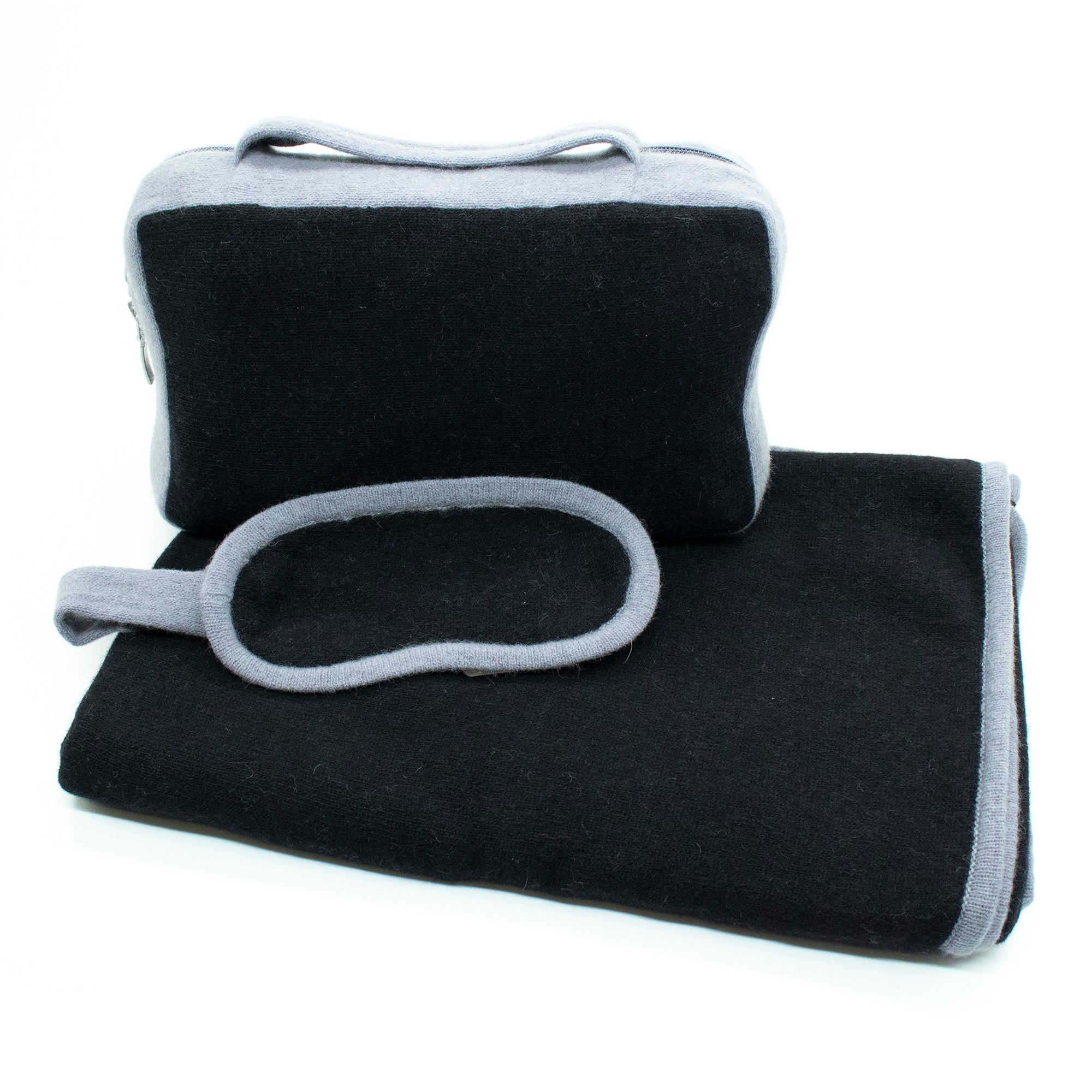 Unisex | Travel Set Color Block | Black/Malibu Blue