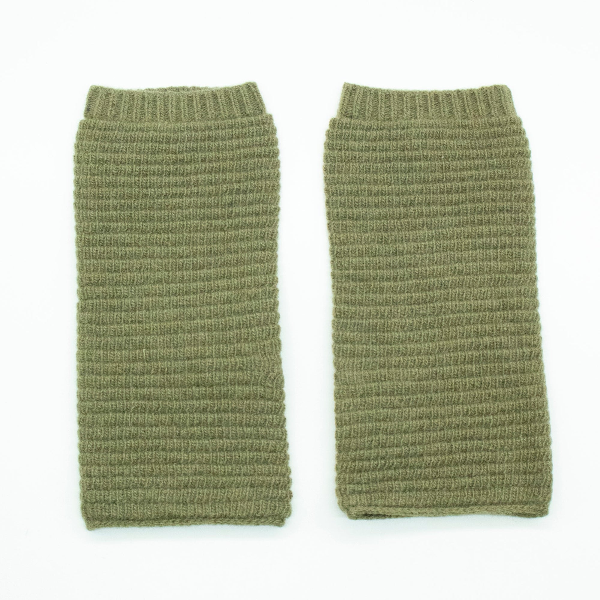 Cashmere Ribbed Fingerless Gloves | Martini Olive