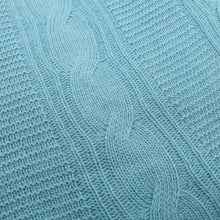 Unisex | Bed Throw In Cable Design | Winter Sky