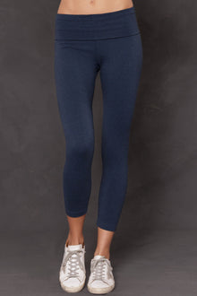 Women | Rolldown Capri Legging | Charcoal/Sailor