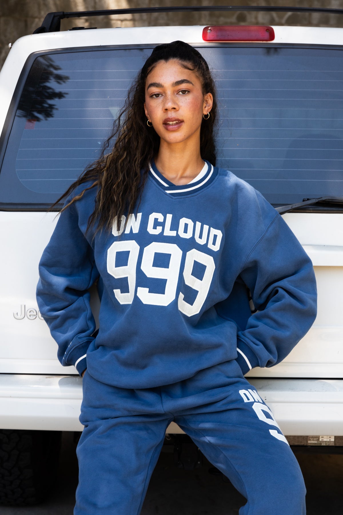 On Cloud Nine V-Neck Sweatshirt | Vintage Navy