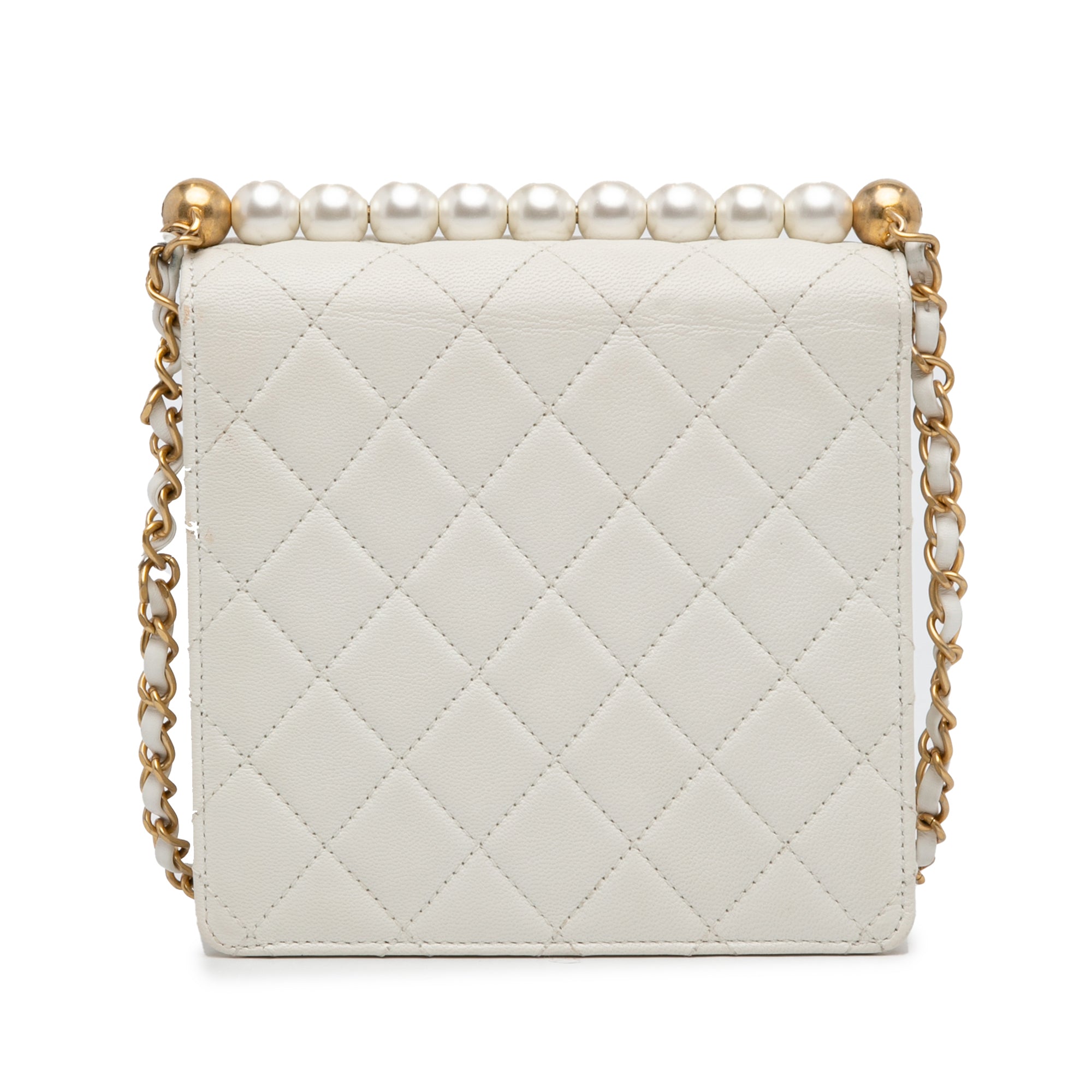 Chanel | Pre-Owned Small Lambskin Chic Pearls Flap | White/Off White