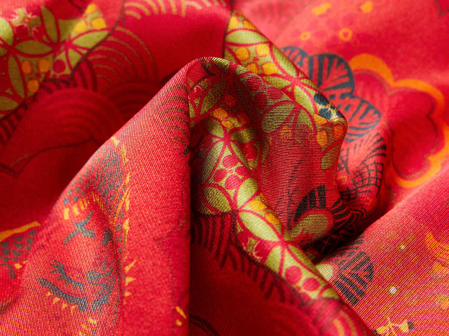 Chinese-Style Printed Belted Blouse | Red