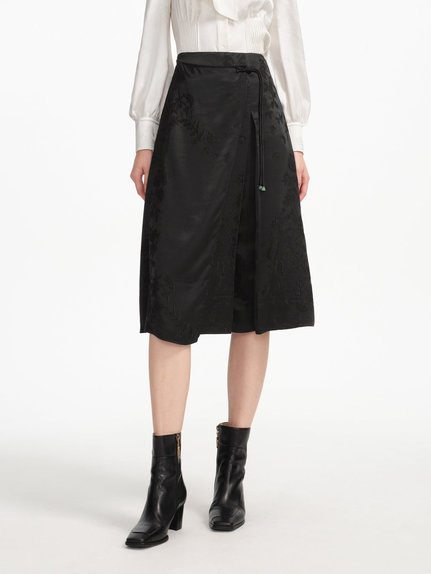 Mulberry Silk Embossed Midi Skirt | Black