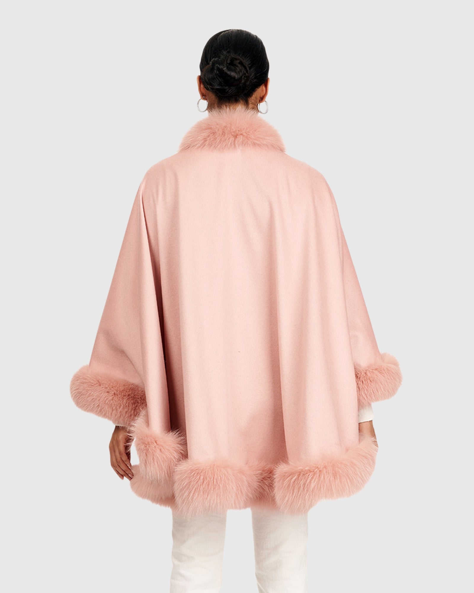 Cashmere Cape with Fox Trim | Light Pink