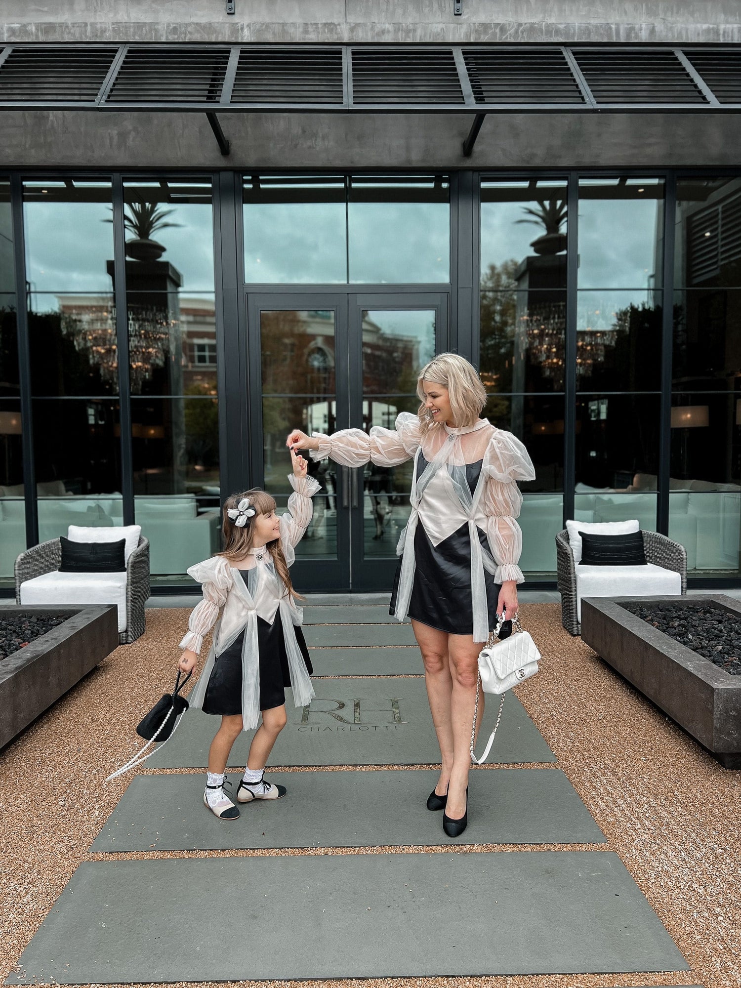 Women | The Paris Mom Dress | White x Black