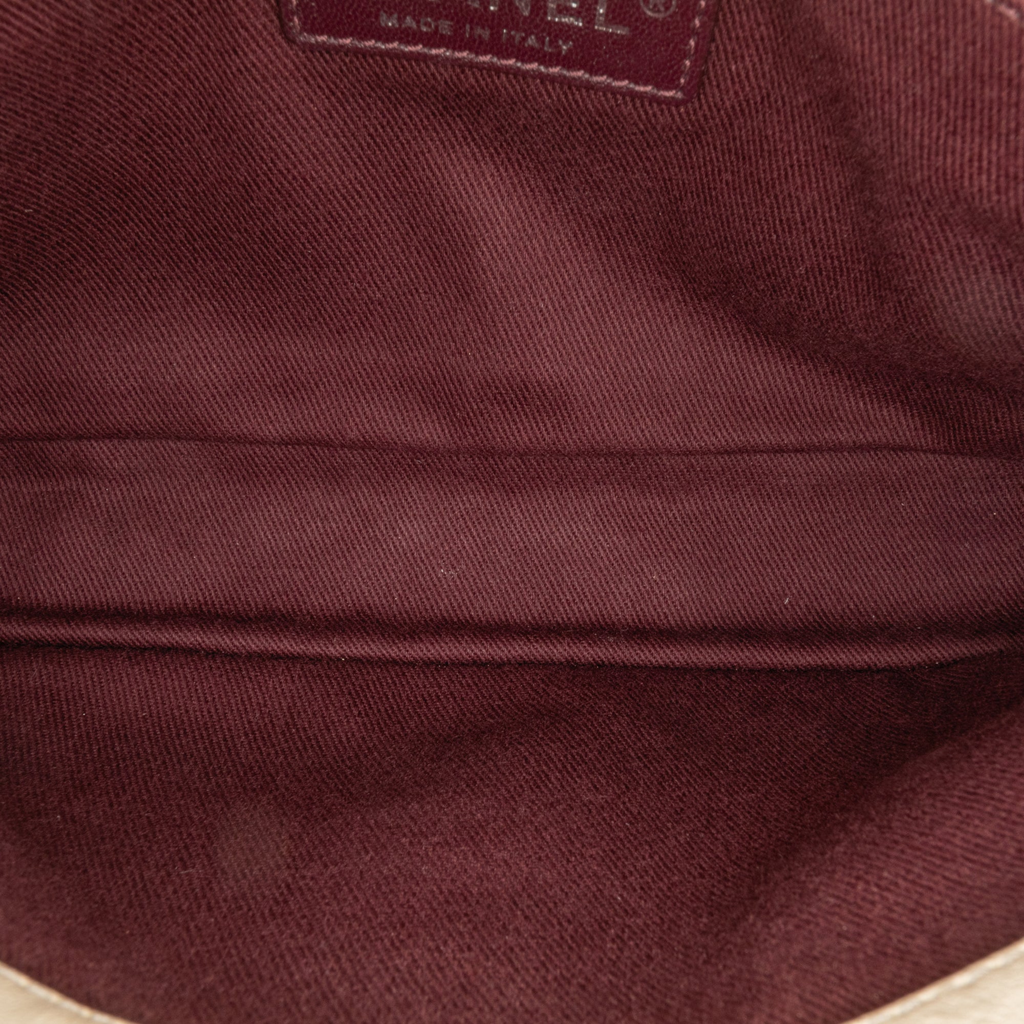 Chanel | Pre-Owned CC Quilted Calfskin Aged Shoulder Bag | White