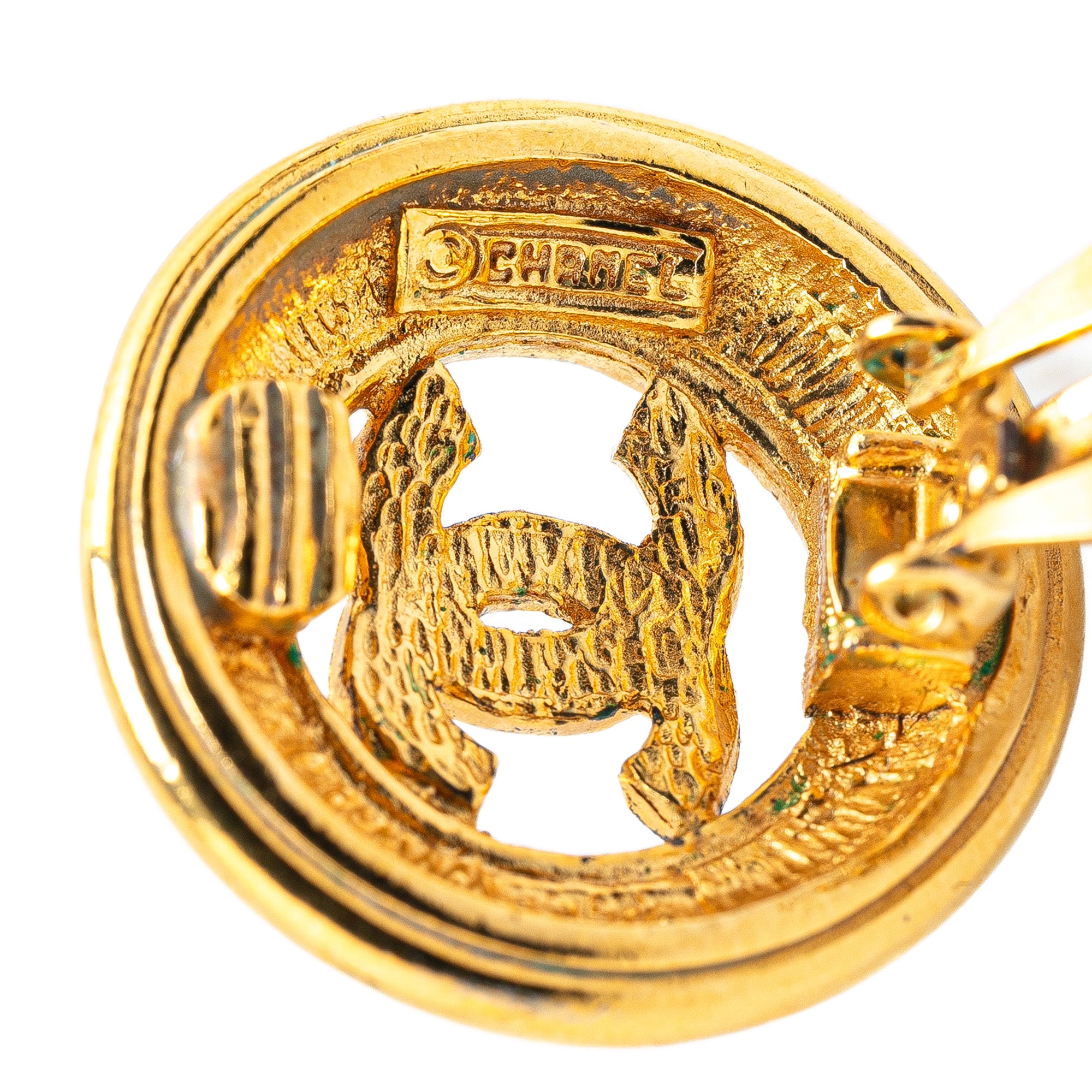 Chanel | Pre-Owned Gold Plated CC Clip On Earrings | Gold