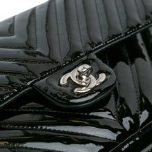 Chanel | Pre-Owned Medium Classic Chevron Patent Double Flap - I | Black