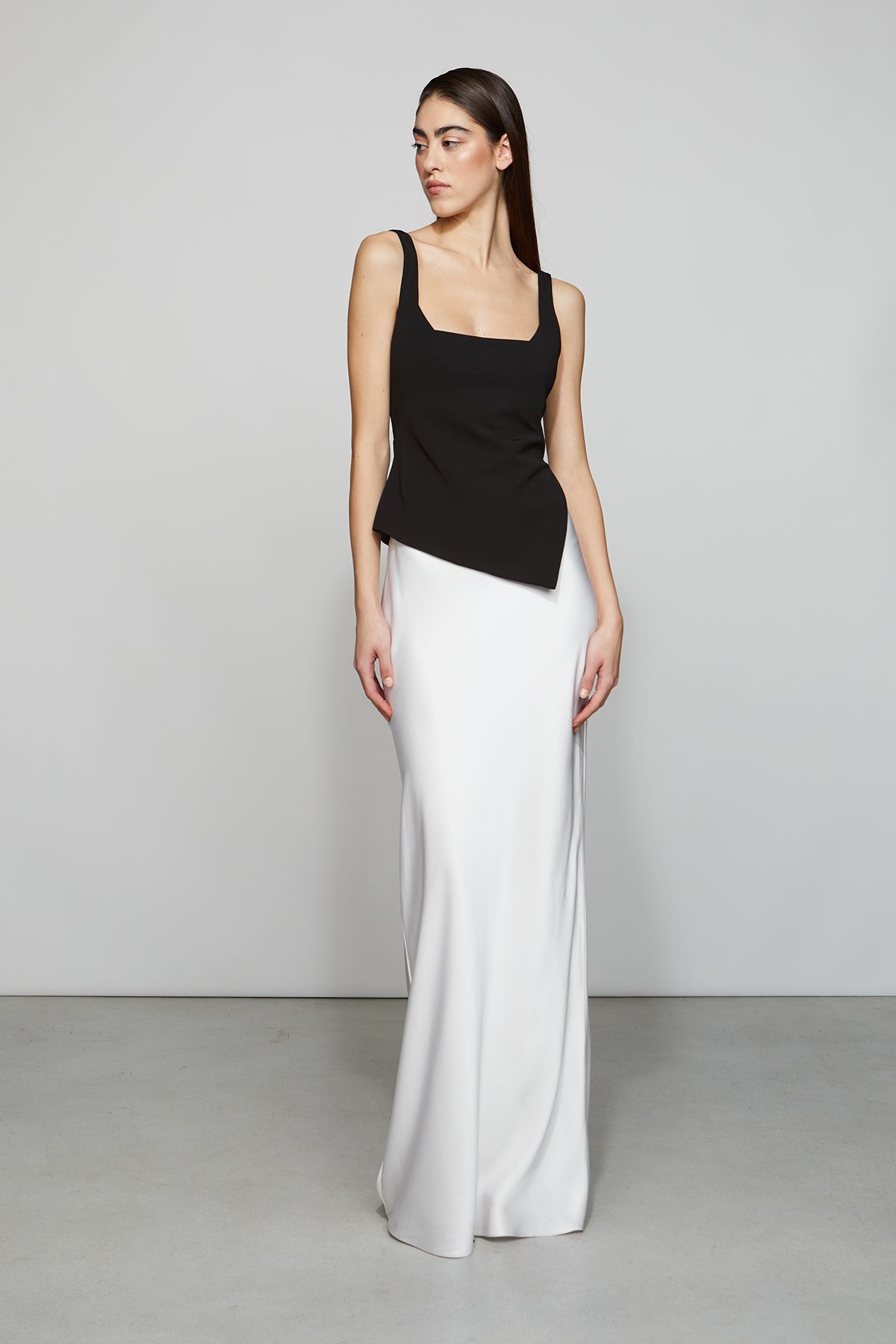 Etochs | Kamila Gown | Optic White/ Black