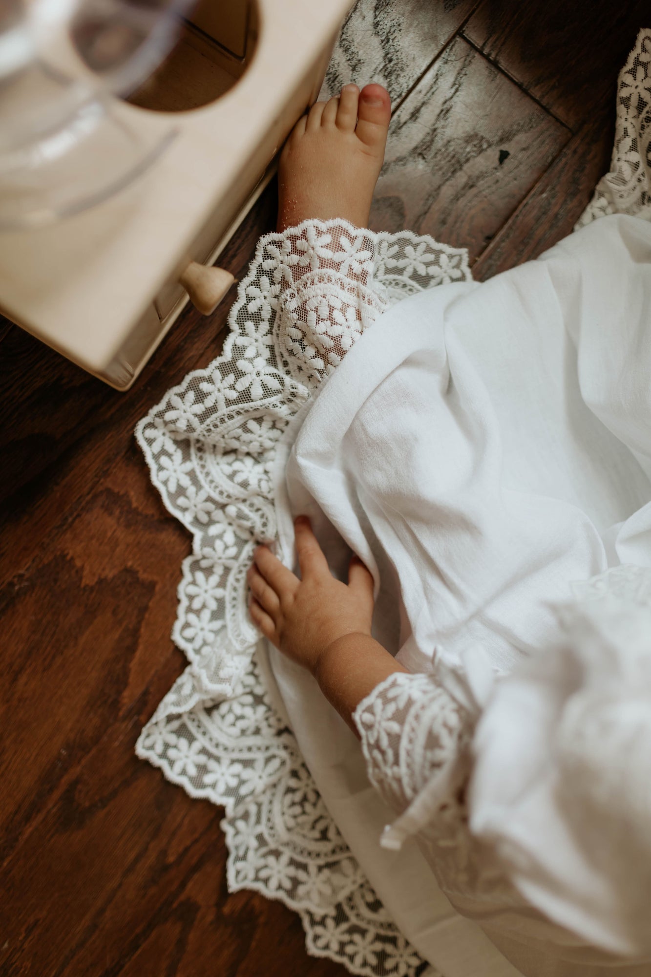 Baby Girls | Katherine Embroidered Linen Dress | White