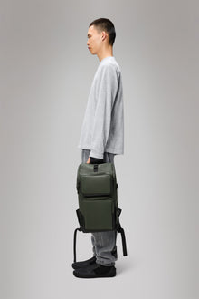 RAINS Trail Cargo Backpack Green 14L H45 x D12 x W26 cm Backpack