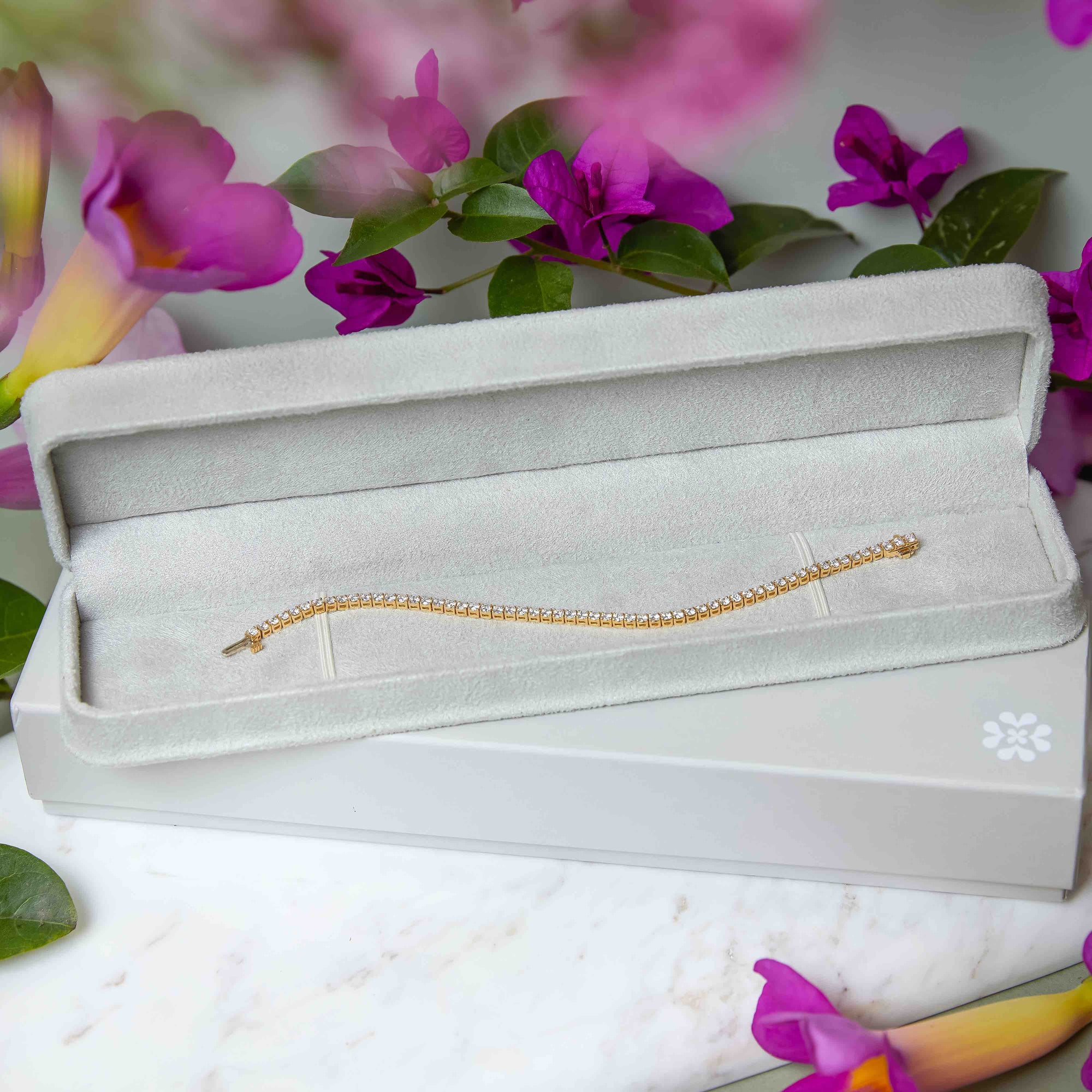 Womens | 14K Solid White Gold | Solitaire Bezel Bracelet | 0.15 CTW Diamonds