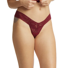 Daily Lace Low Rise Thong | Lipstick Red
