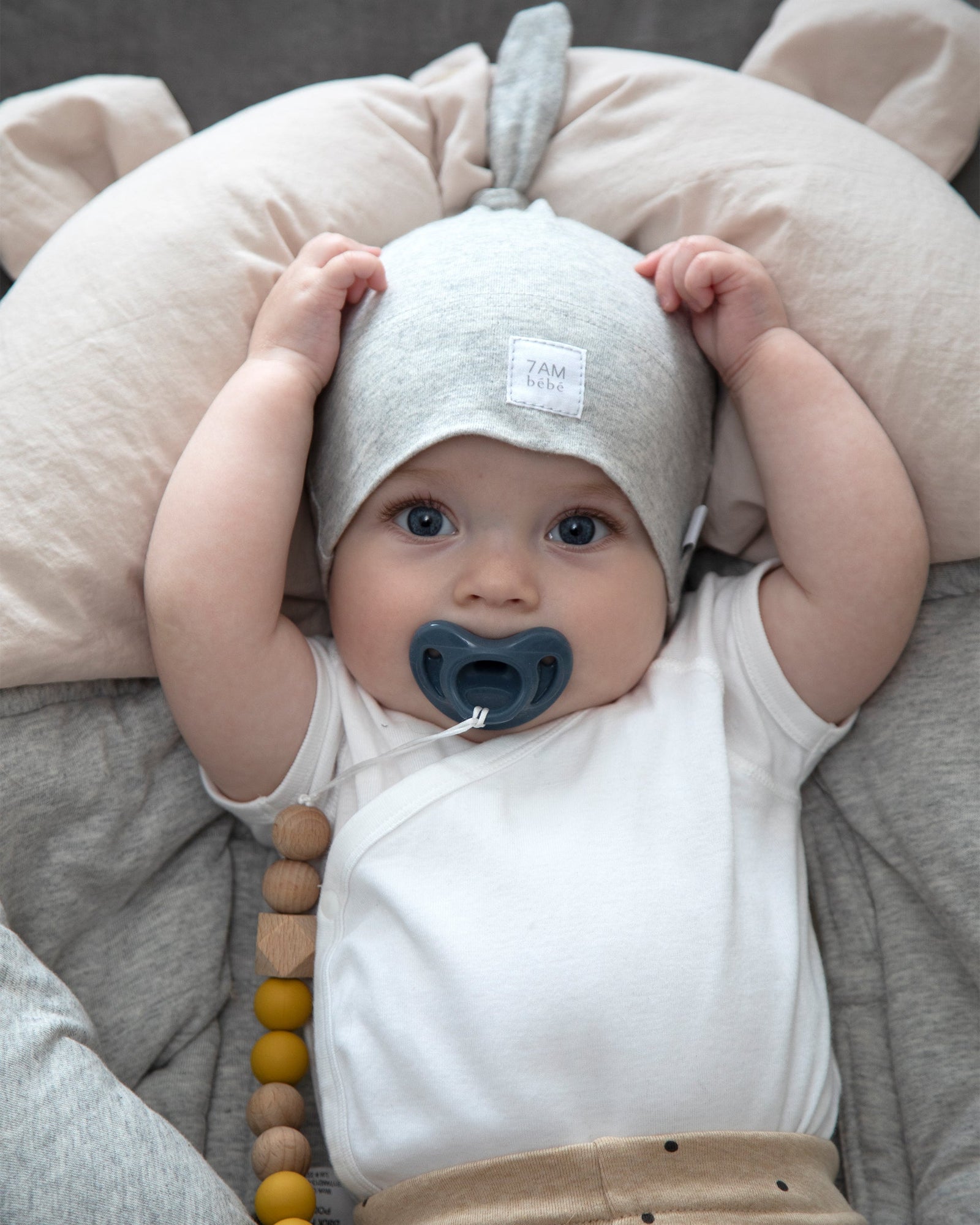 Light Grey-Dark Grey//