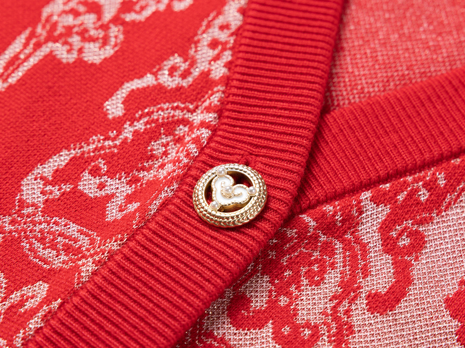 Embossed Knit Vest | Red