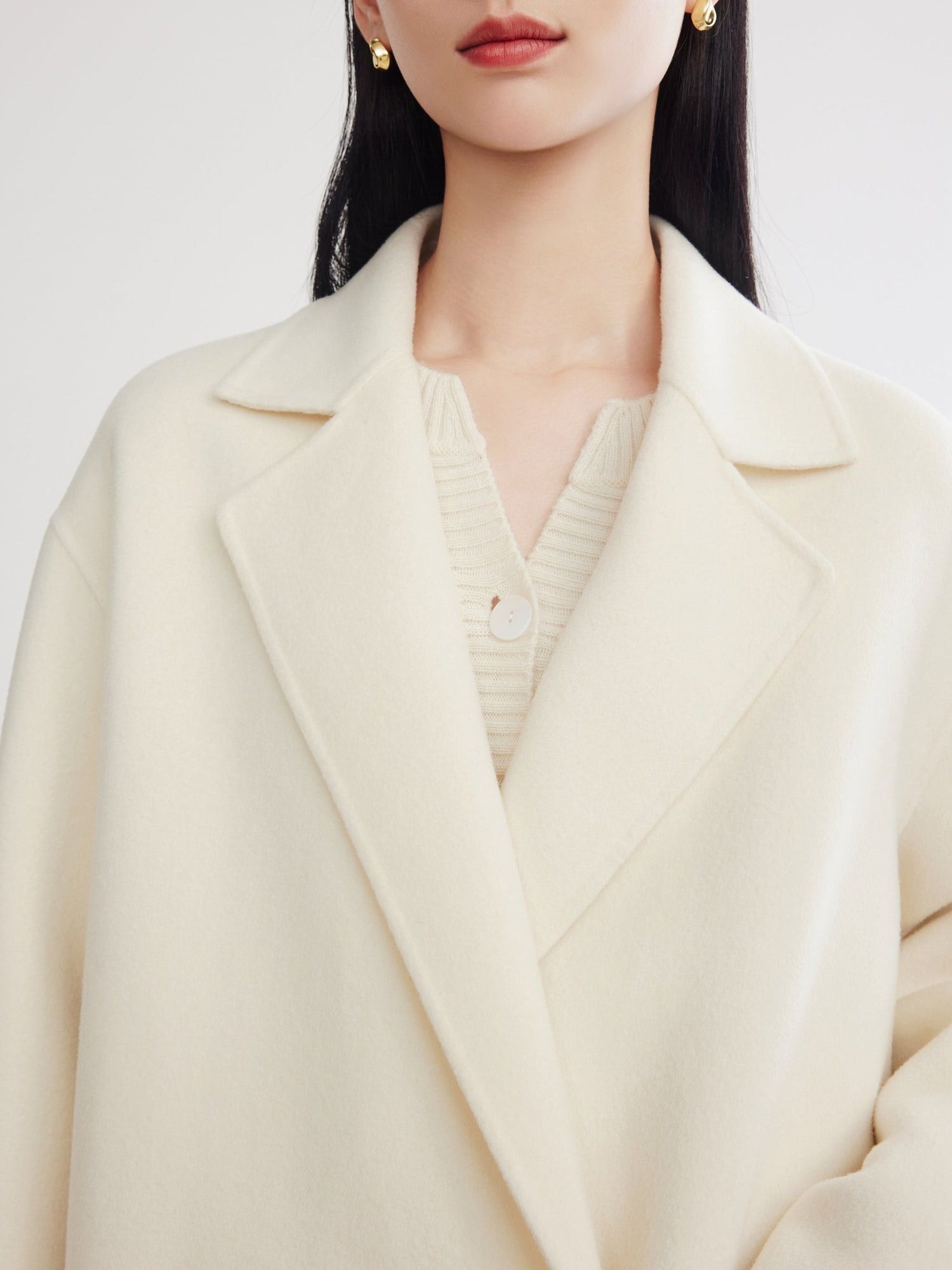 Alashan Cashmere Coat | White