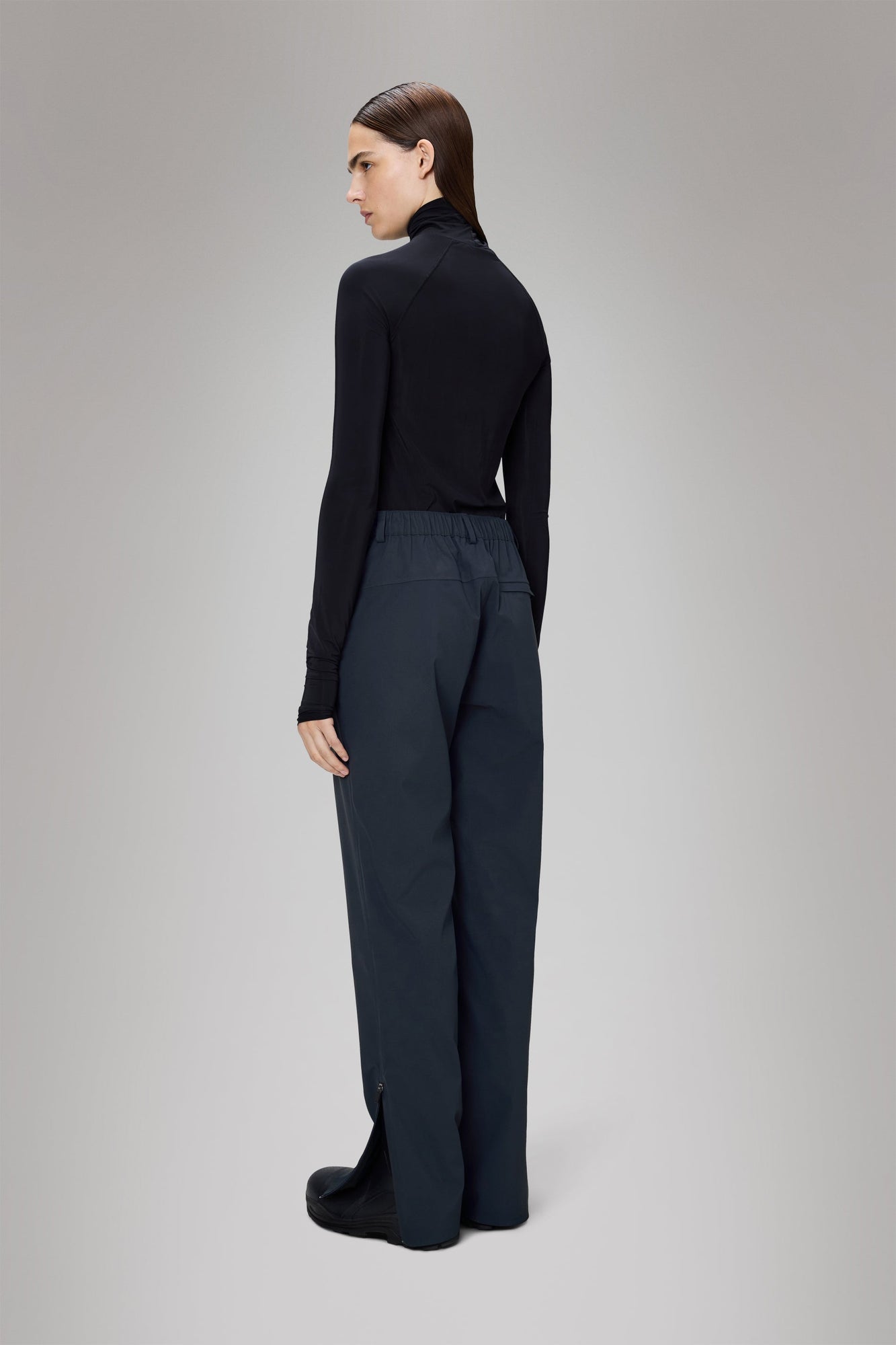 RAINS Suva Hardshell Pants Regular Navy Pants