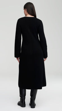 Everyday V-Neck Knit Dress in Merino Wool | Black