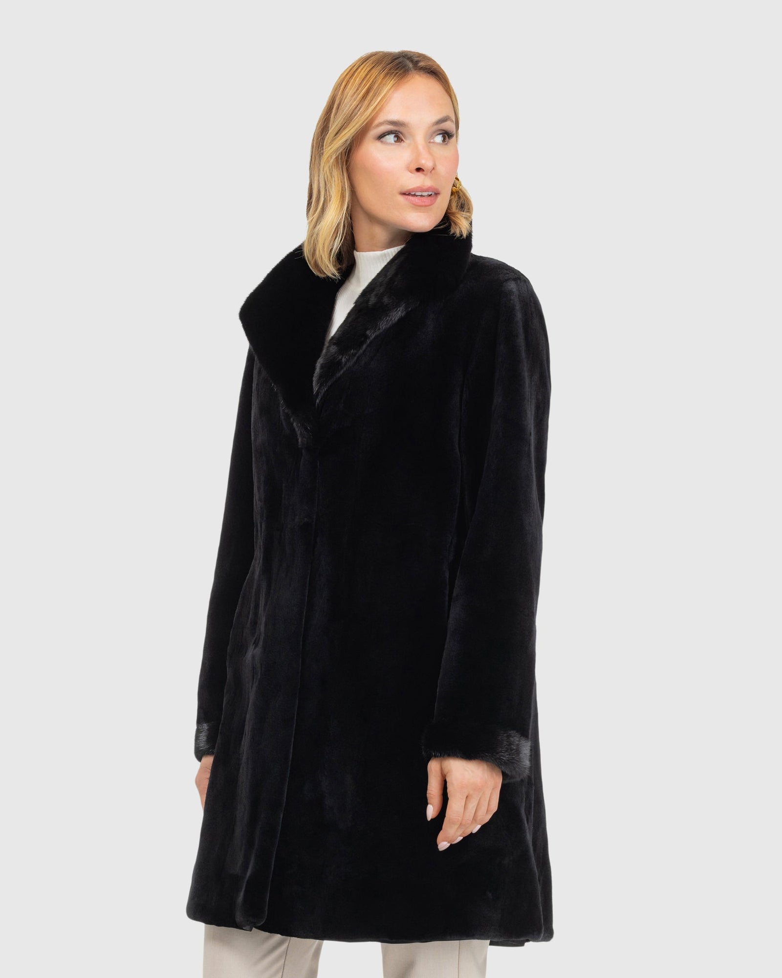 Sheared Mink Reversible Short Coat | Black