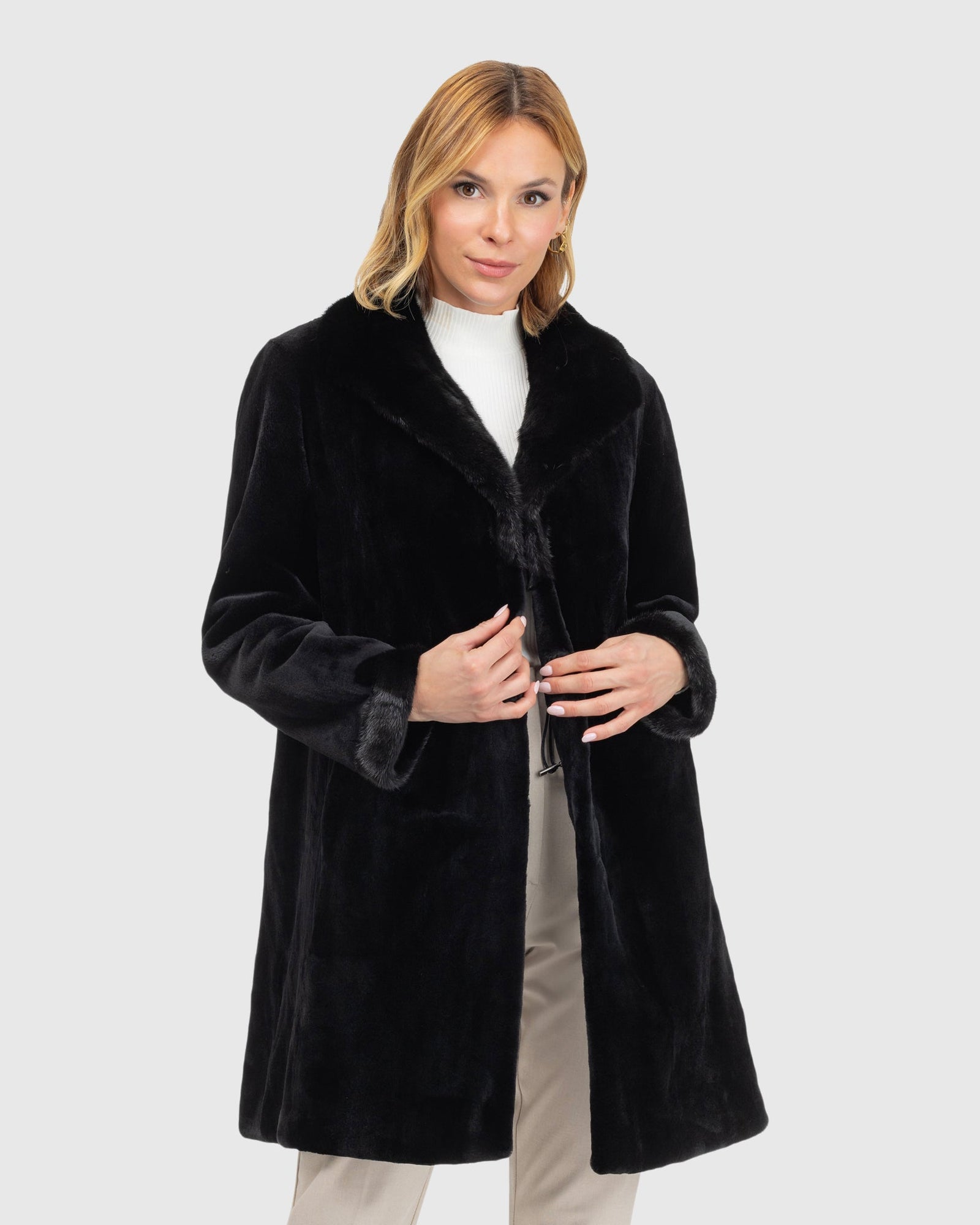 Sheared Mink Reversible Short Coat | Black