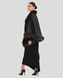 Cashmere Capelet With Fox Trim | Anthracite
