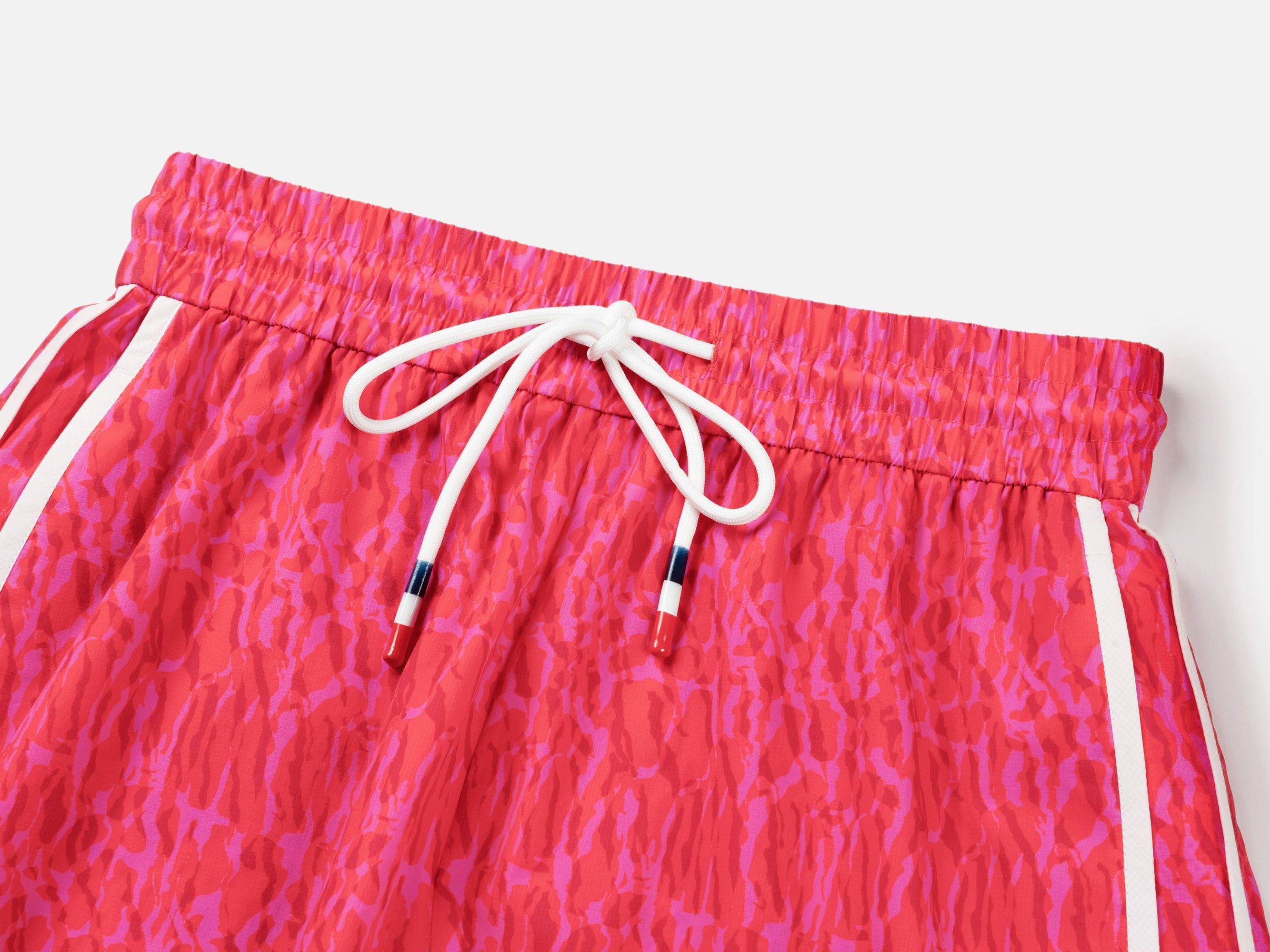 Shorts | Red