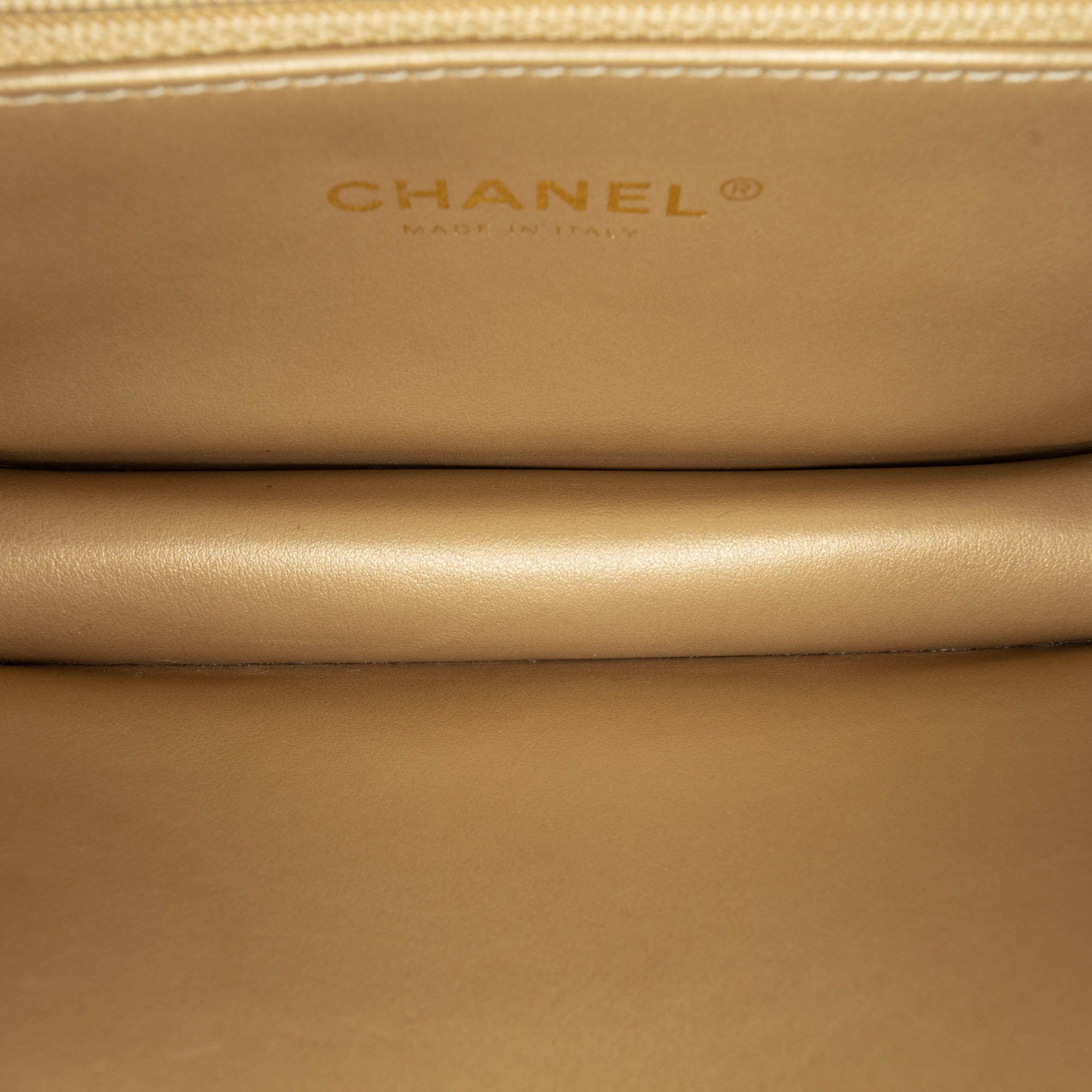 Chanel | Pre-Owned Quilted Lambskin Octagonal Buckle Crossbody | Black