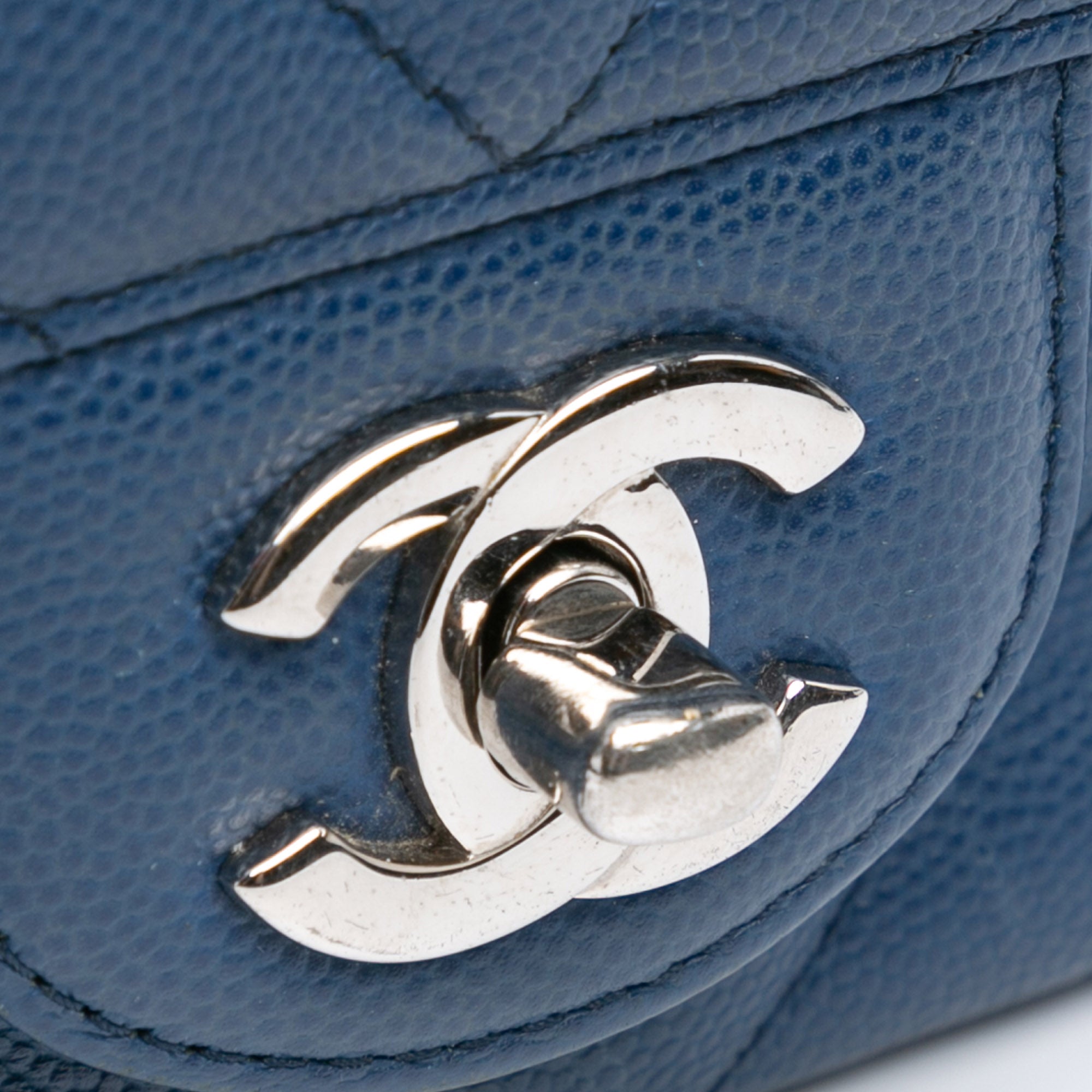 Chanel | Pre-Owned Mini Rectangular Classic Chevron Caviar Single Flap | Blue/Dark Blue