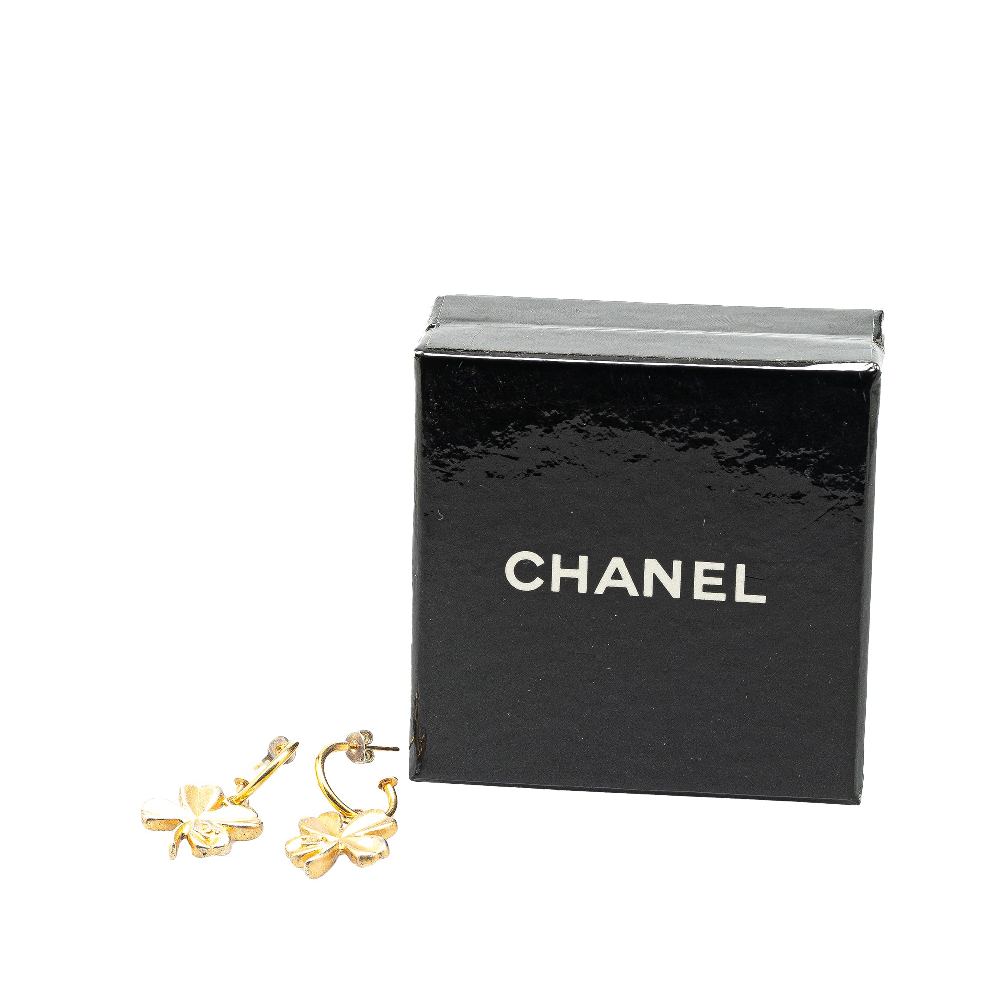 Chanel | Pre-Owned Gold Plated Clover Hoop Push Back Earrings | Gold