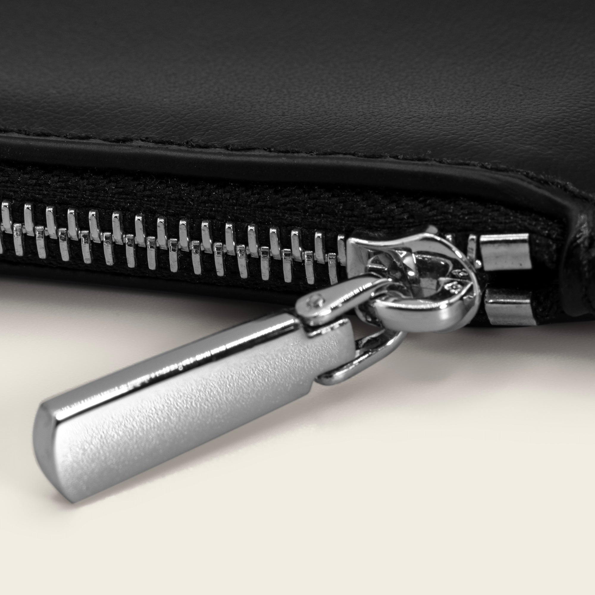 Unisex | Albee Leather Card Holder | Black