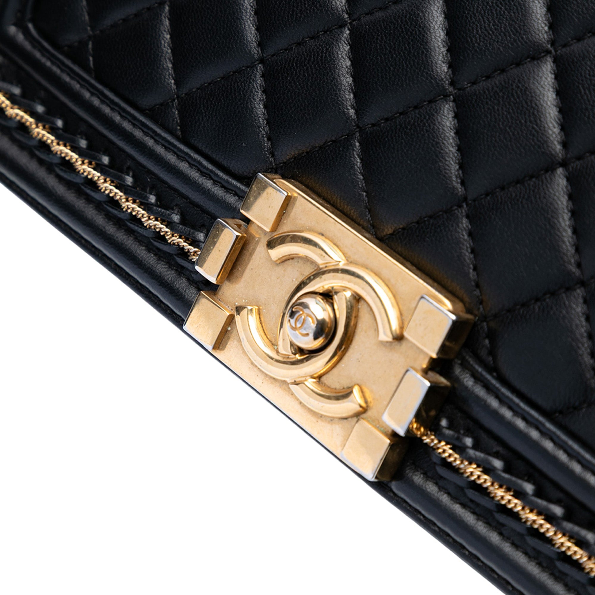 Chanel | Pre-Owned Old Medium Quilted Lambskin Chain Boy Flap | Black