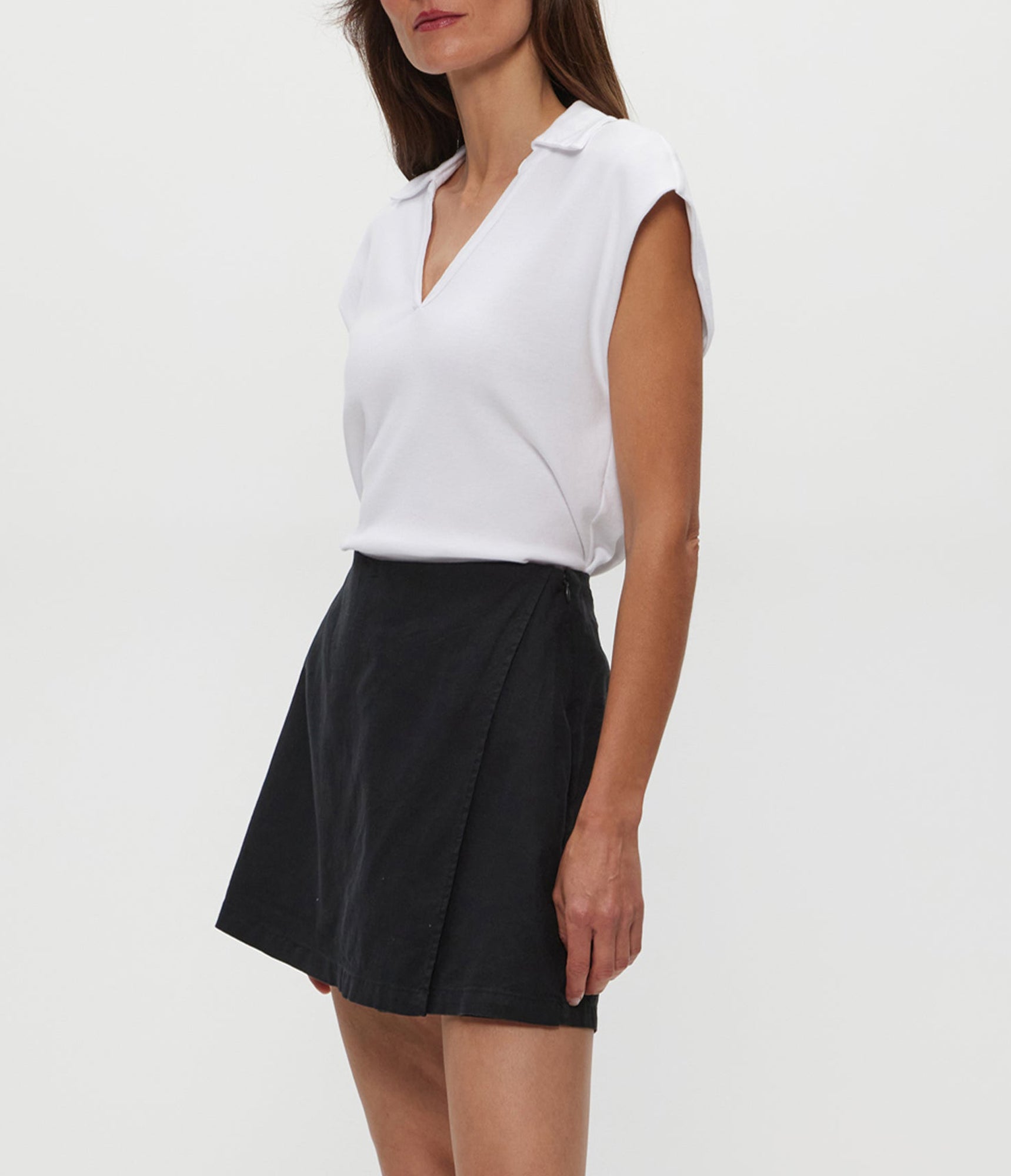 Faye Power Shoulder Polo | White