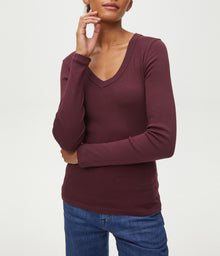 Layla V-Neck Tee | Auburn