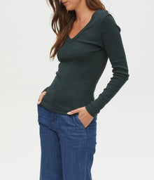 Layla V-Neck Tee | Bloom