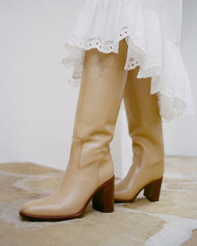 Color: Khaki