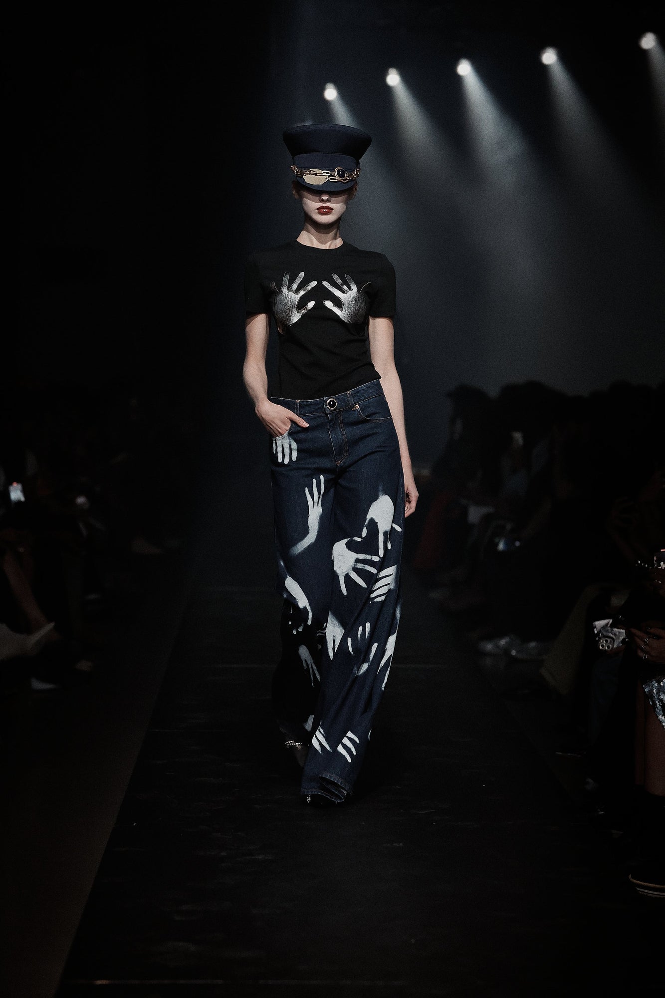 Handprint Wide Leg Jean | Dark Blue