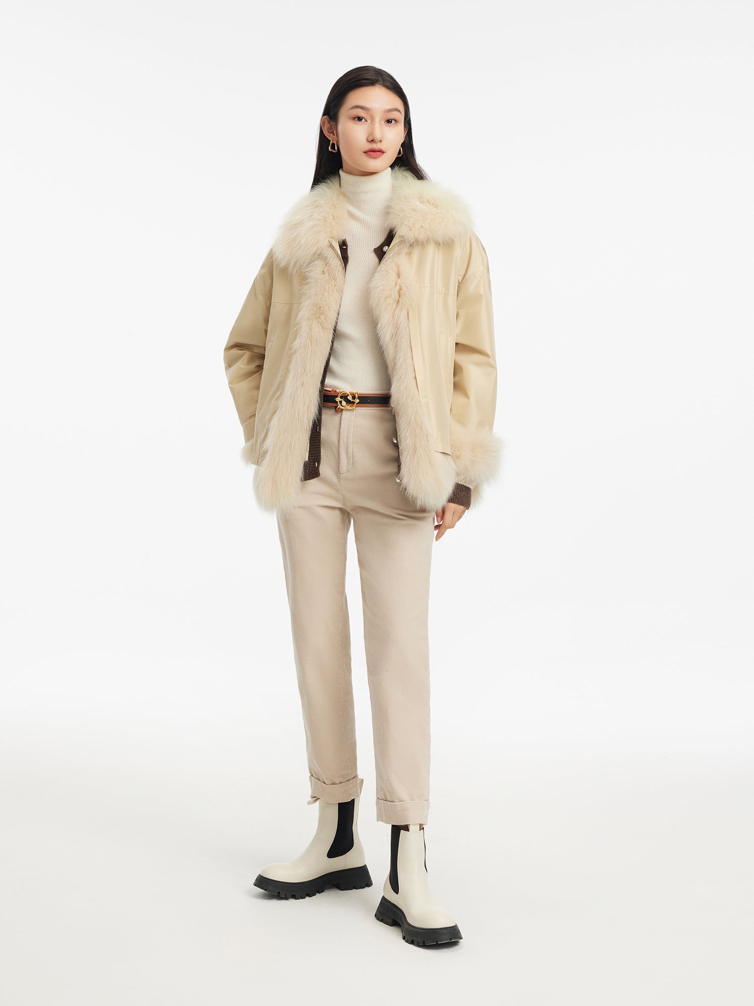 Turtleneck Cashmere Sweater | White